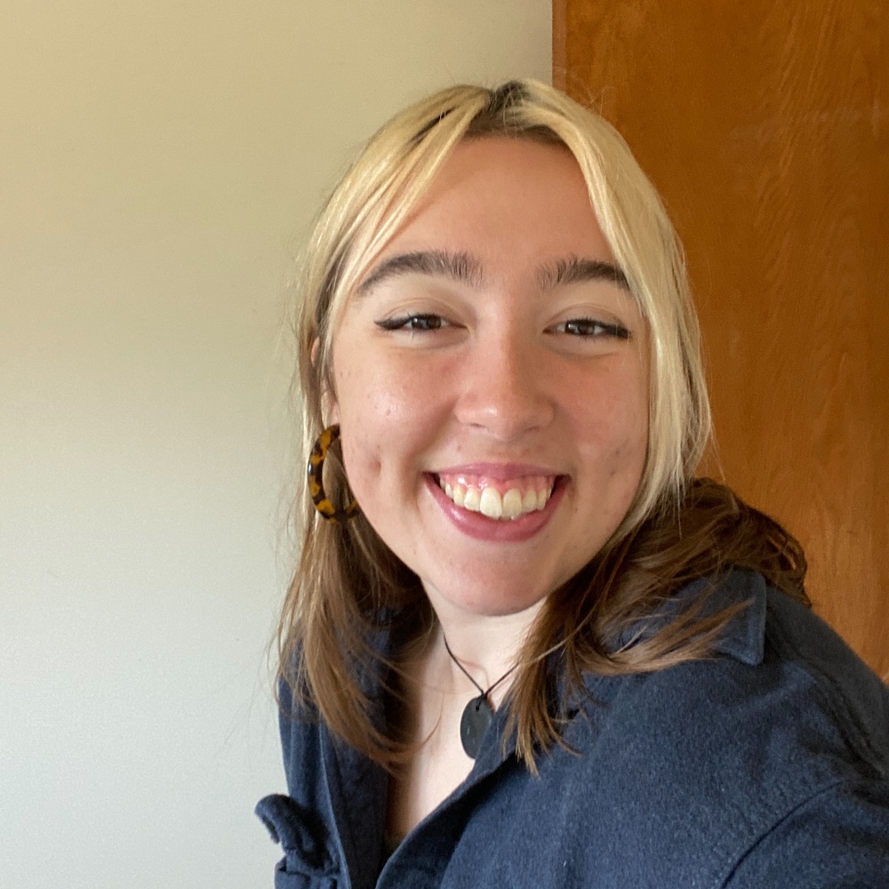 Meet your Posher, Bailey